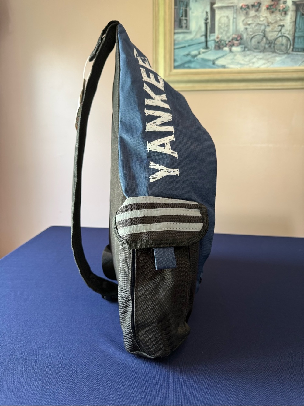 MLB New York Yankees Navy & Black Sling Backpack / overnight travey carry on - Picture 3 of 10